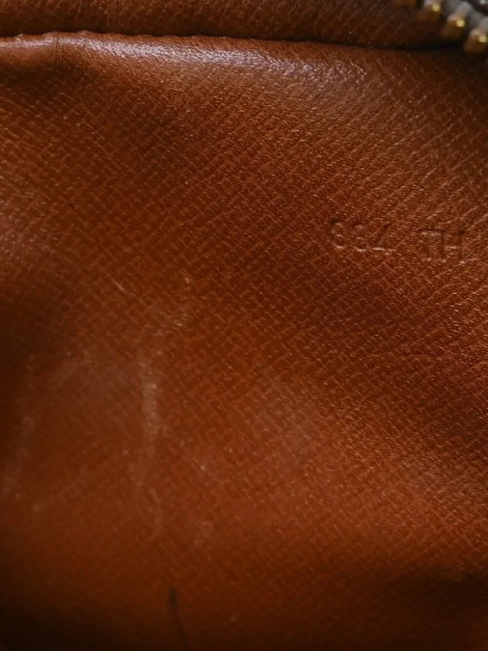 LOUIS VUITTON AMAZON CROSS BODY SHOULDER BAG
